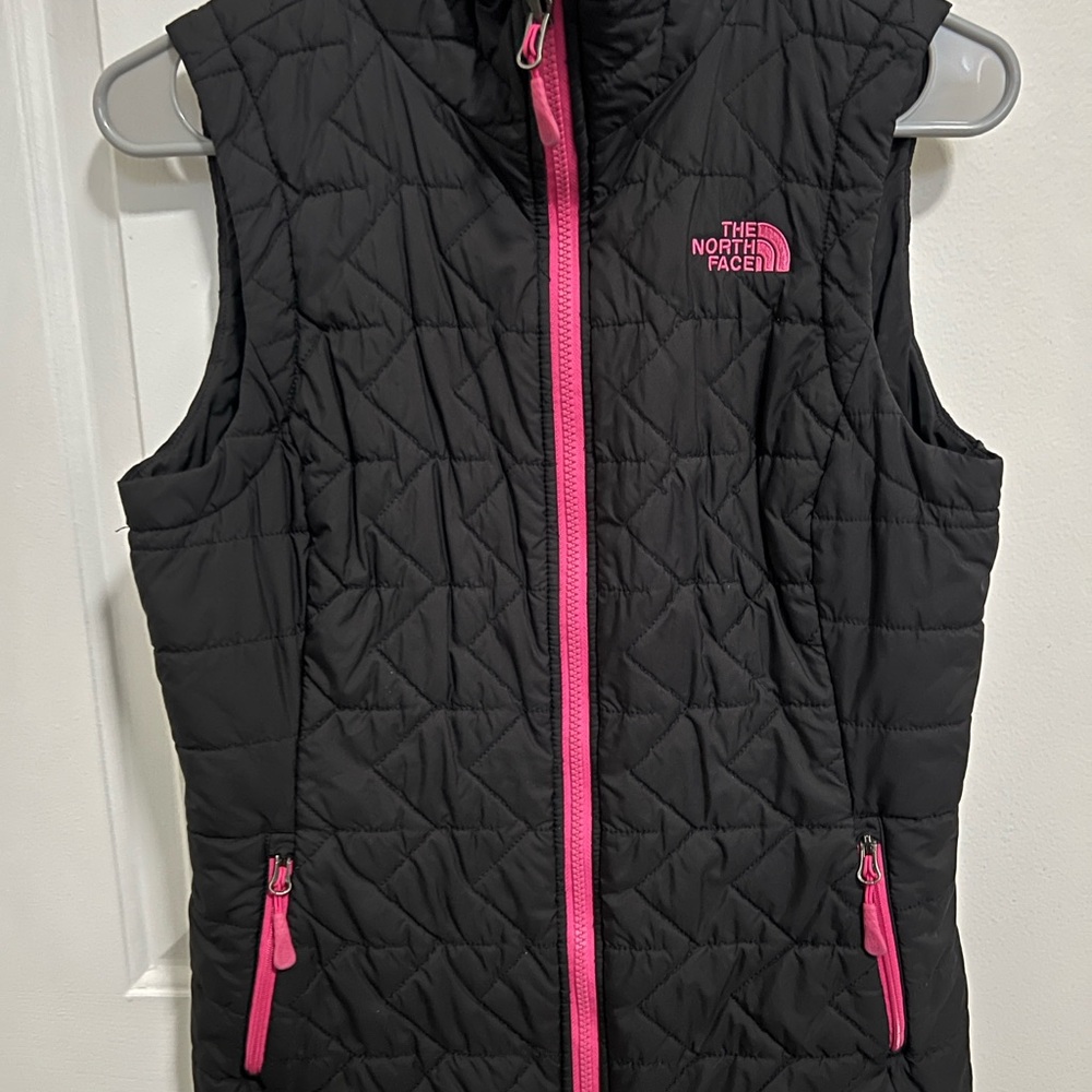 Like New North Face Black and Pink Quilted Vest